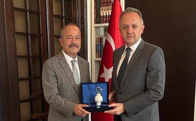 Ziyarette özellikle il genelinde bulunan tarihi camiler, türbeler, hanlar ve