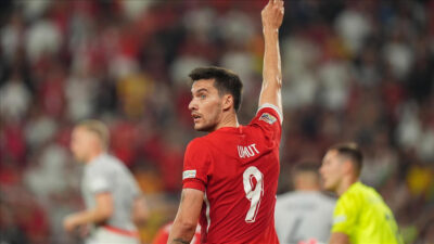 Trabzonspor, santrfor Mehmet Umut Nayir ile 1,5 yıl+1 yıllık anlaşma