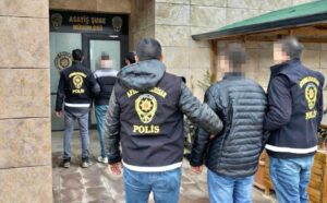 Afyonkarahisar İl Emniyet Müdürlüğü ekipleri, açık cezaevinden firar eden hükümlülerin