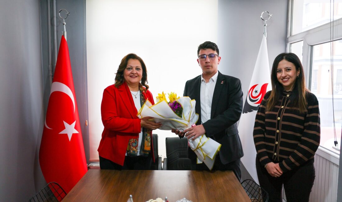 Samimi bir atmosferde geçen buluşmada, yerel yönetim çalışmaları, şehirdeki güncel