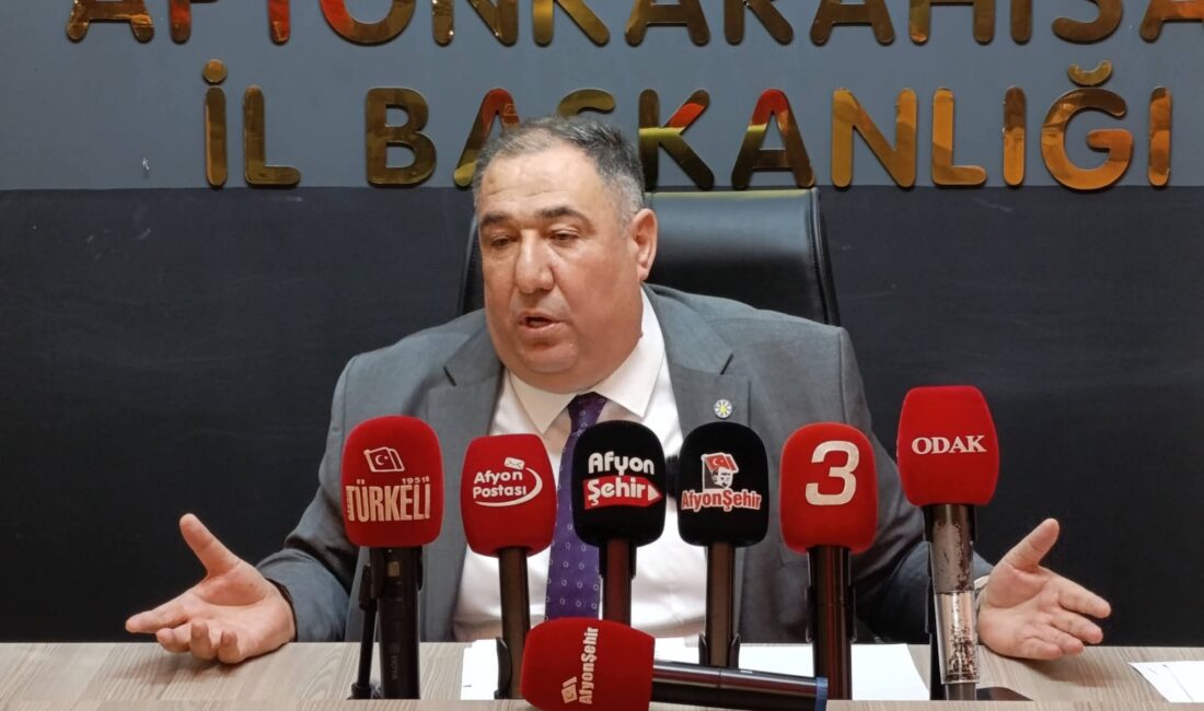 Mısırlıoğlu yaptığı açıklamada, Afyonkarahisar’ın haftalardır PTT Bölge Başmüdürlüğü talep ettiğini