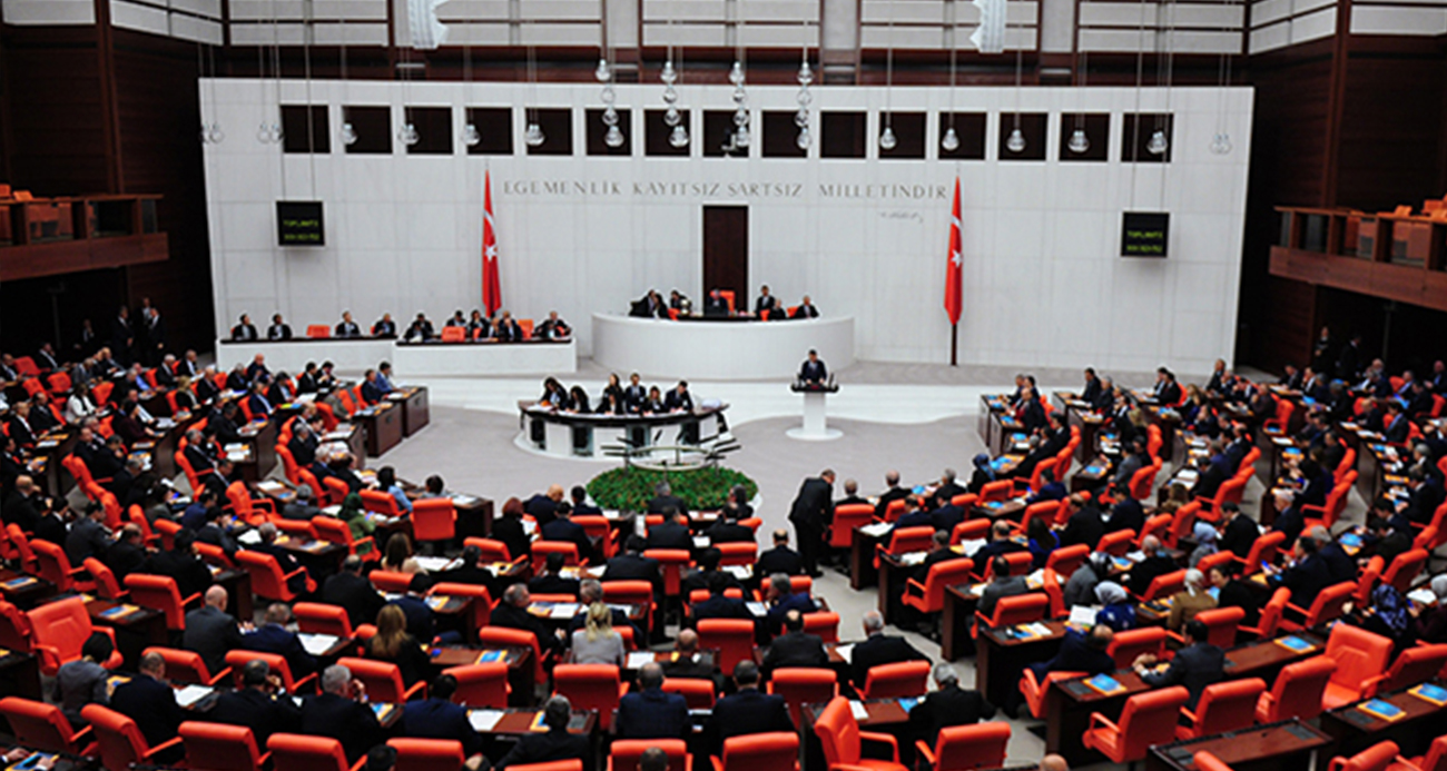 Türkiye Büyük Millet Meclisi (TBMM)'de stajyer öğrencilere cinsel taciz iddiasına ilişkin meclis