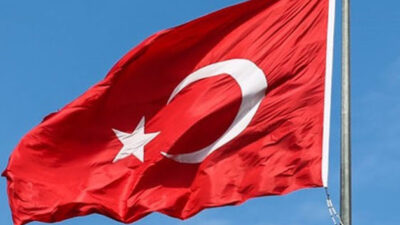 Milli Savunma Bakanlığı tarafından yapılan resmi açıklamada, Türk bayrağına yönelik