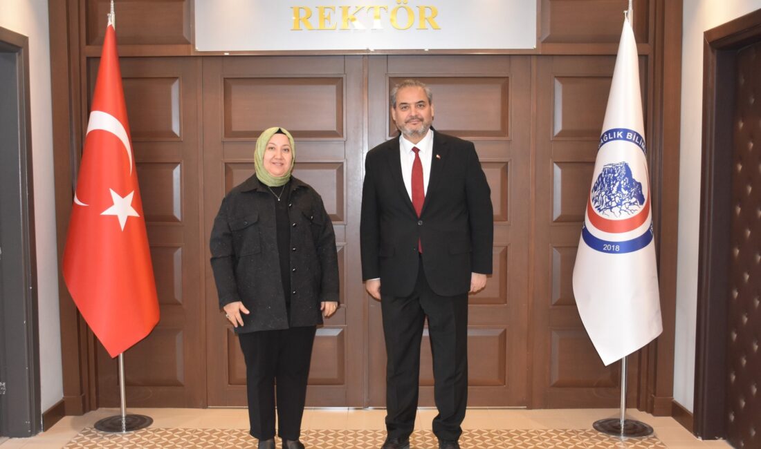 Başkan Kılınçarslan, AFSÜ’nün Afyonkarahisar ve bölgeye sunduğu akademik ve sağlık