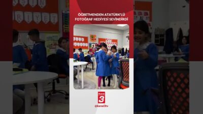 Kars’ta bir öğretmen, Cumhuriyet Bayramı’nda öğrencilerine anlamlı bir sürpriz yaptı.