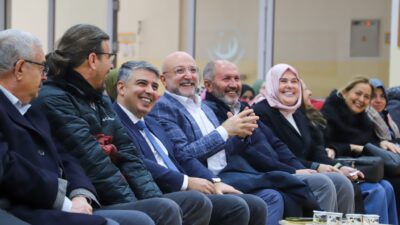 Kadınanalar Kültür Derneği’nin ev sahipliğinde gerçekleştirilen konferans öncesinde Prof. Dr.