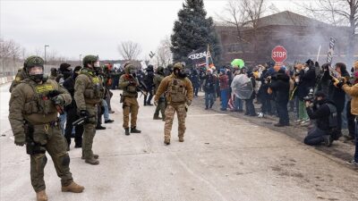 ABD Savunma Bakanlığı'nın (Pentagon), Göçmenlik ve Gümrük Muhafaza Bürosu (ICE)