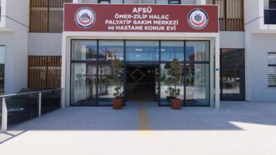 Afyonkarahisar Sağlık Bilimleri Üniversitesi (AFSÜ) Hastanesinde yakını tedavi gören vatandaşlara