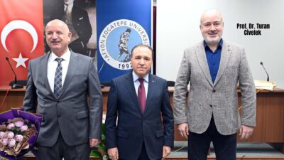 Afyon Kocatepe Üniversitesi (AKÜ) Veteriner Fakültesinde Dekan Prof. Dr. Turan