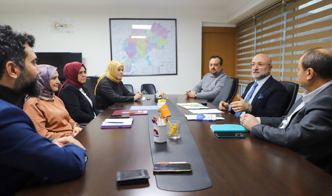 Toplantılarda, teşkilatın saha gücünün artırılması, koordinasyonun güçlendirilmesi ve vatandaş odaklı