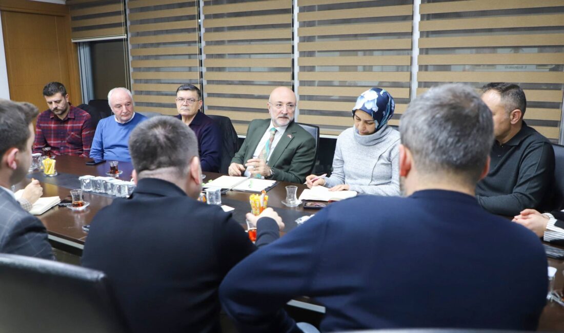 Toplantılarda, saha çalışmalarının etkinliğinin artırılması, teşkilat içi koordinasyonun güçlendirilmesi ve