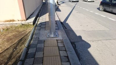 İlginç olay, Afyonkarahisar Açık Cezaevi önünde yaşandı. Cezaevinin önünden geçen