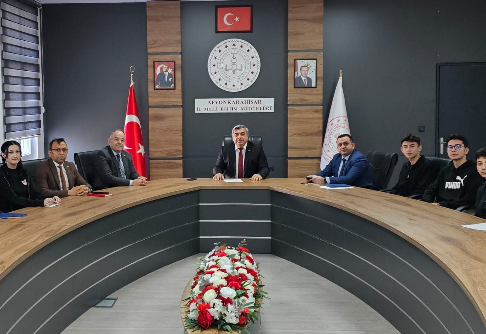 Afyonkarahisar İl Milli Eğitim Müdürlüğü koordinesinde yürütülen Genç Ar-Ge çalışmaları