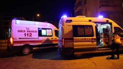 Elazığ'da bir evde kombi bacasının yerinden çıkması sonucu içeri dolan