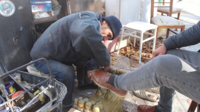 Mersin'in Mut ilçesinde yaşayan 67 yaşındaki Bayram Batı, ilerlemiş yaşına