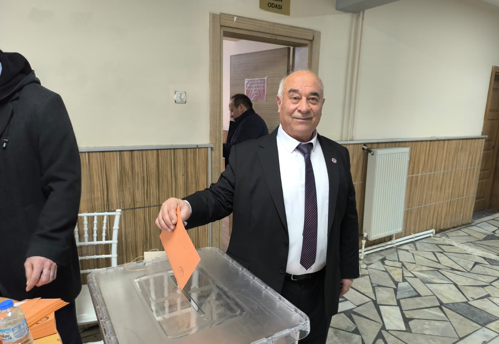 Afyonkarahisar’ın Şuhut ilçesinde, şoför esnafının temsilcilerini belirlediği genel kurul heyecanı