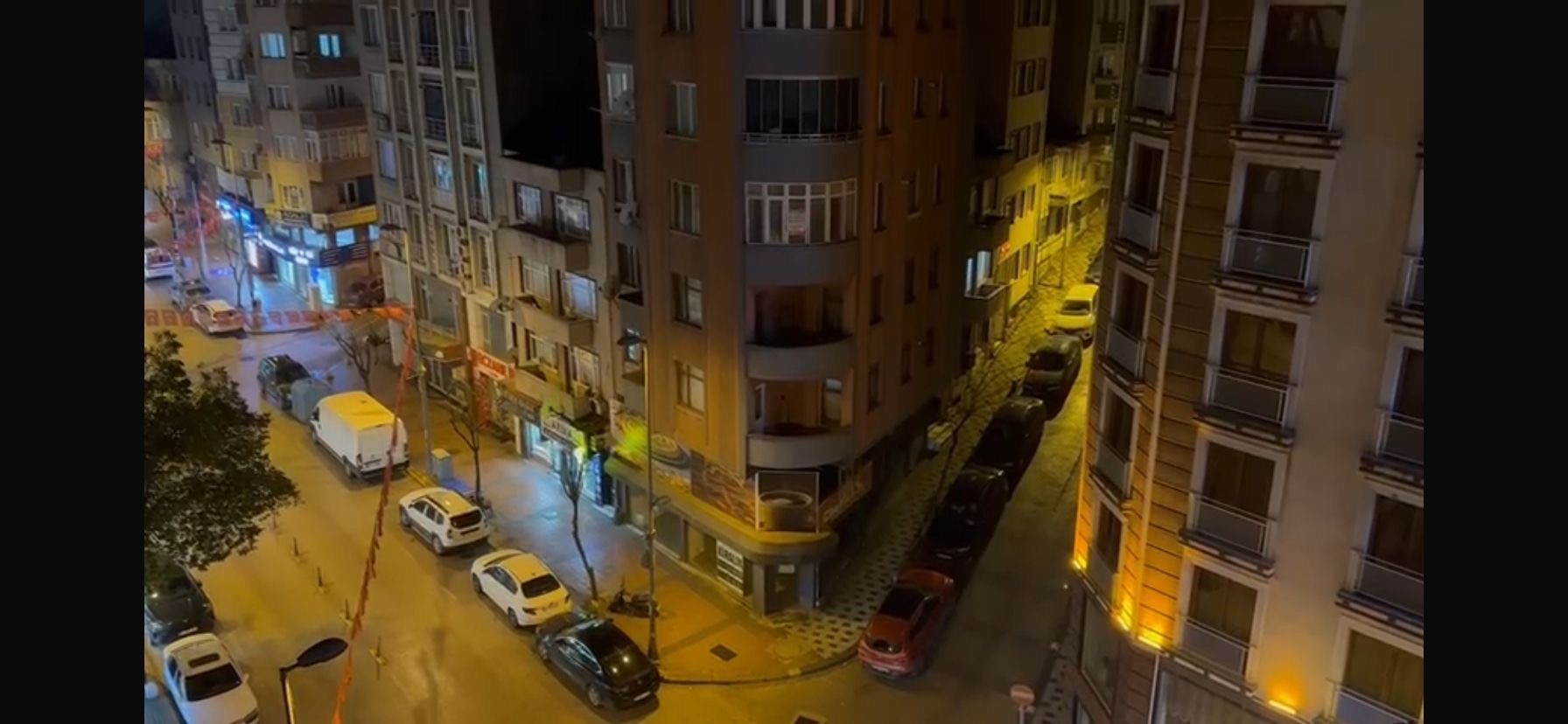 Balıkesir’in Sındırgı ilçesinde gece yarısı meydana gelen deprem, geniş bir