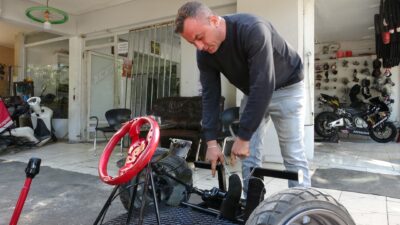 Antalya’da 27 yıldır motosiklet tamirciliği yapan İsa Yalçın, çevresindekilerin olumsuz