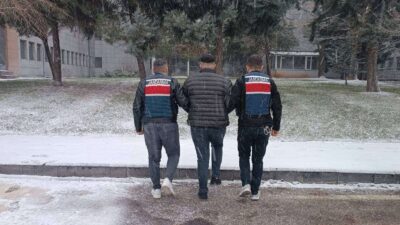 Gaziantep İl Jandarma Komutanlığı ekipleri, Cumhuriyet Başsavcılığı koordinesinde aranan şahısların