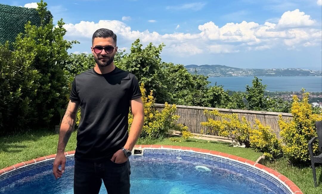 Sakarya'nın Sapanca ilçesinde çıkan tartışmada bıçaklanan Yasin Emre Solmaz, kaldırıldığı