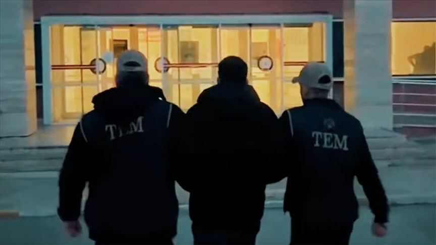 Bakan Yerlikaya: "46 ilde FETÖ’ye yönelik eş zamanlı operasyonlarımızda; haklarında