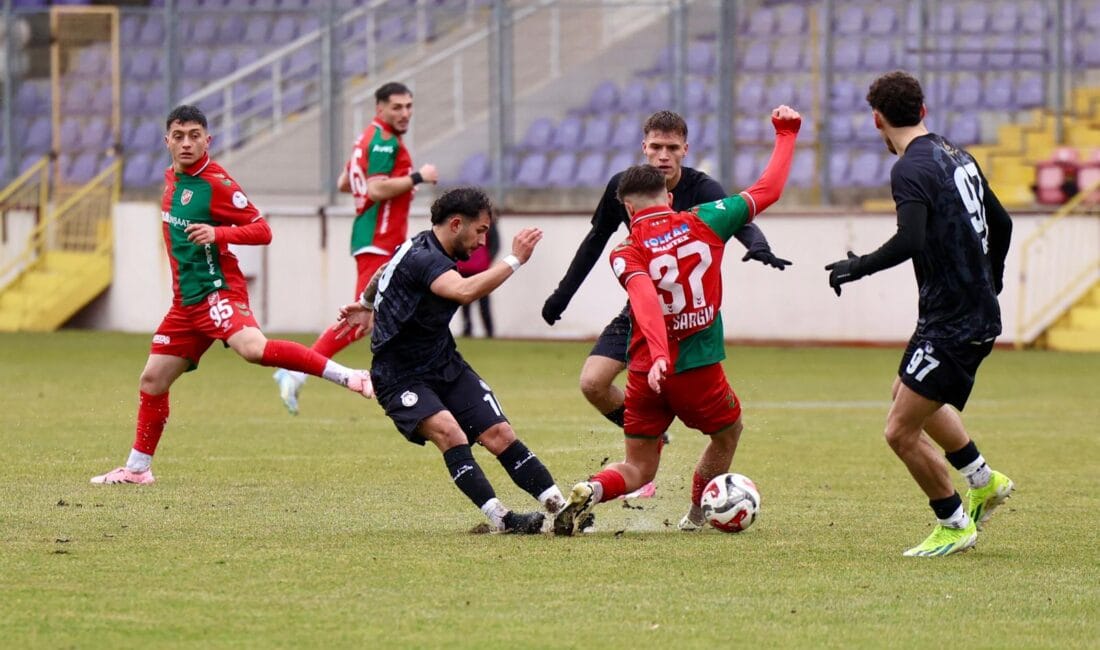 Nesine 3. Lig 4. Grup’ta Afyonspor, sahasında Karşıyaka’yı konuk etti.