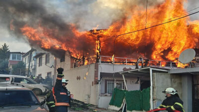Yalova’da geçtiğimiz ay DEAŞ’lı teröristlerin bulunduğu İsmetpaşa Mahallesi Seher Sokak’taki