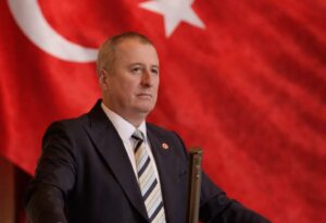 İYİ Parti Afyonkarahisar Milletvekili Hakan Şeref Olgun, Türk Bayrağı’nın bu