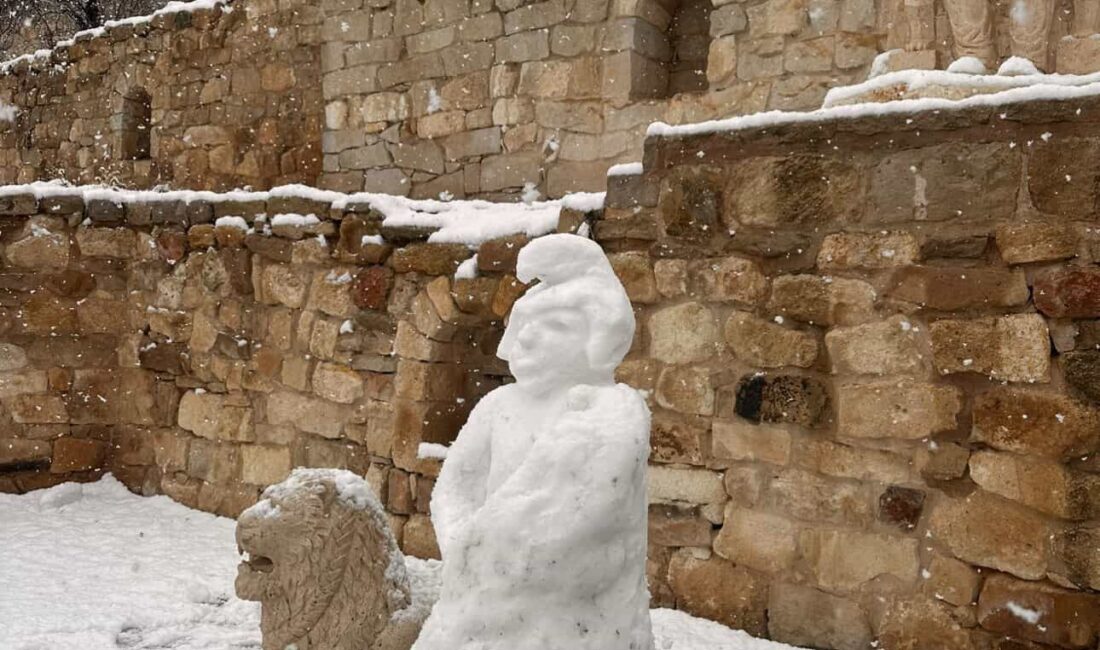 Afyonkarahisar’ın tarihi ve turistik mekânlarından biri olan Ayazini Metropolisi’nde etkisini