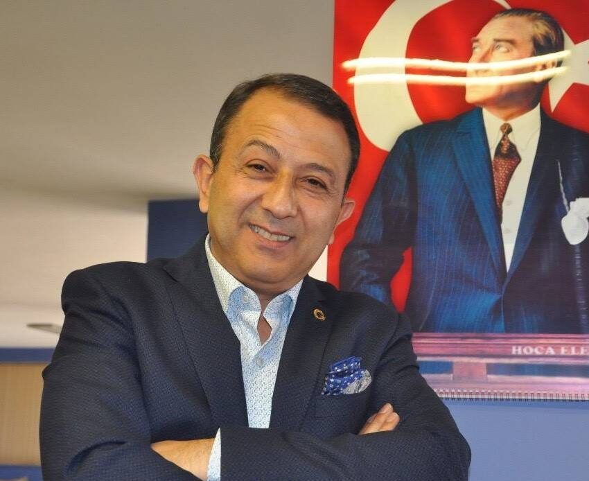 Bekir ÖZERDEM yazar fotoğrafı