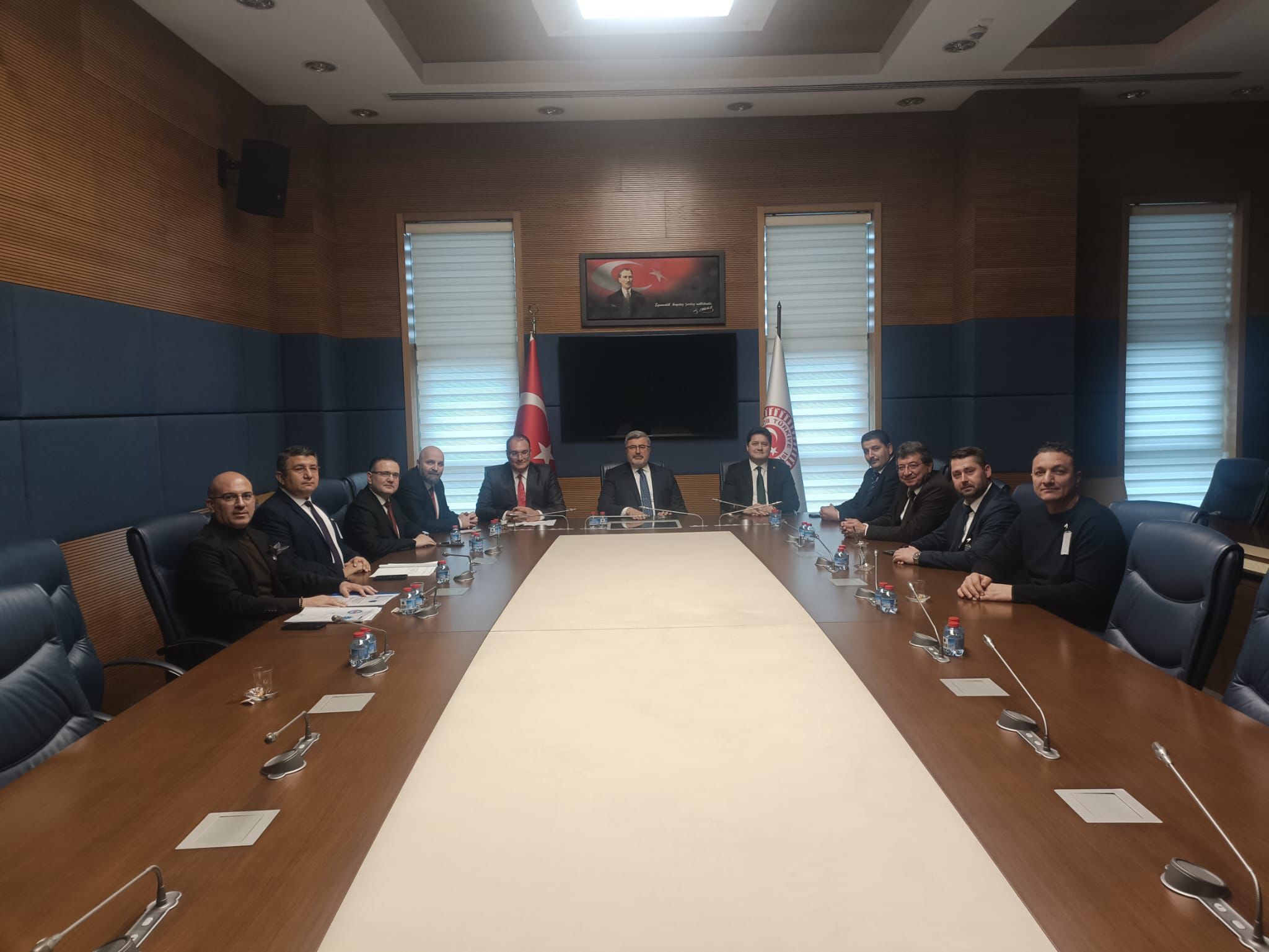 Bolvadin Organize Sanayi Bölgesi’nin (OSB) gelişimi ve altyapı ihtiyaçlarının karşılanmasına