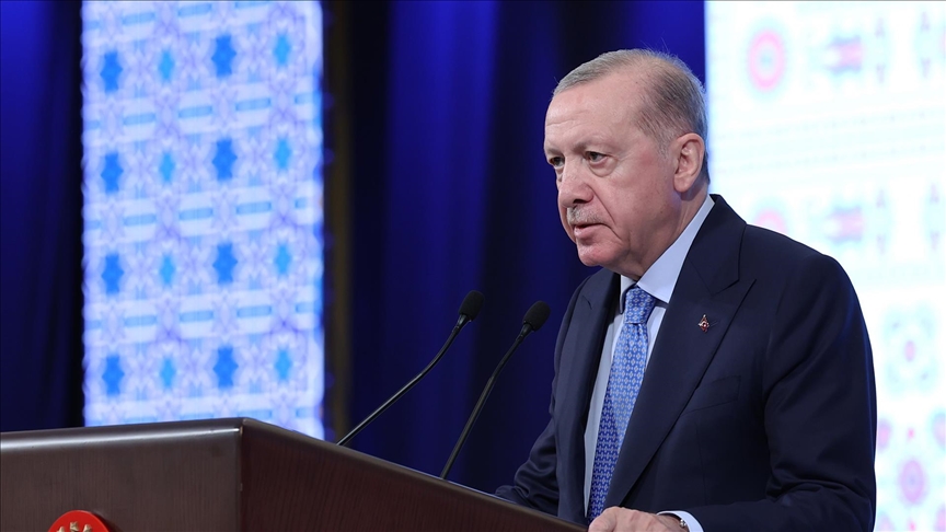 Cumhurbaşkanı Erdoğan, "Yürek yüreğe verdiğimiz müddetçe Allah'ın izniyle içinde bulunduğumuz