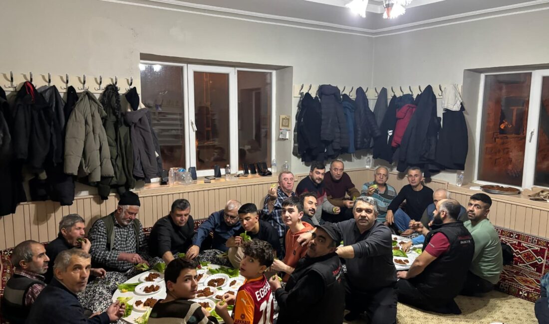 Afyonkarahisar’ın Şuhut ilçesine bağlı Kavaklı köyünde, köy odası geleneği tüm