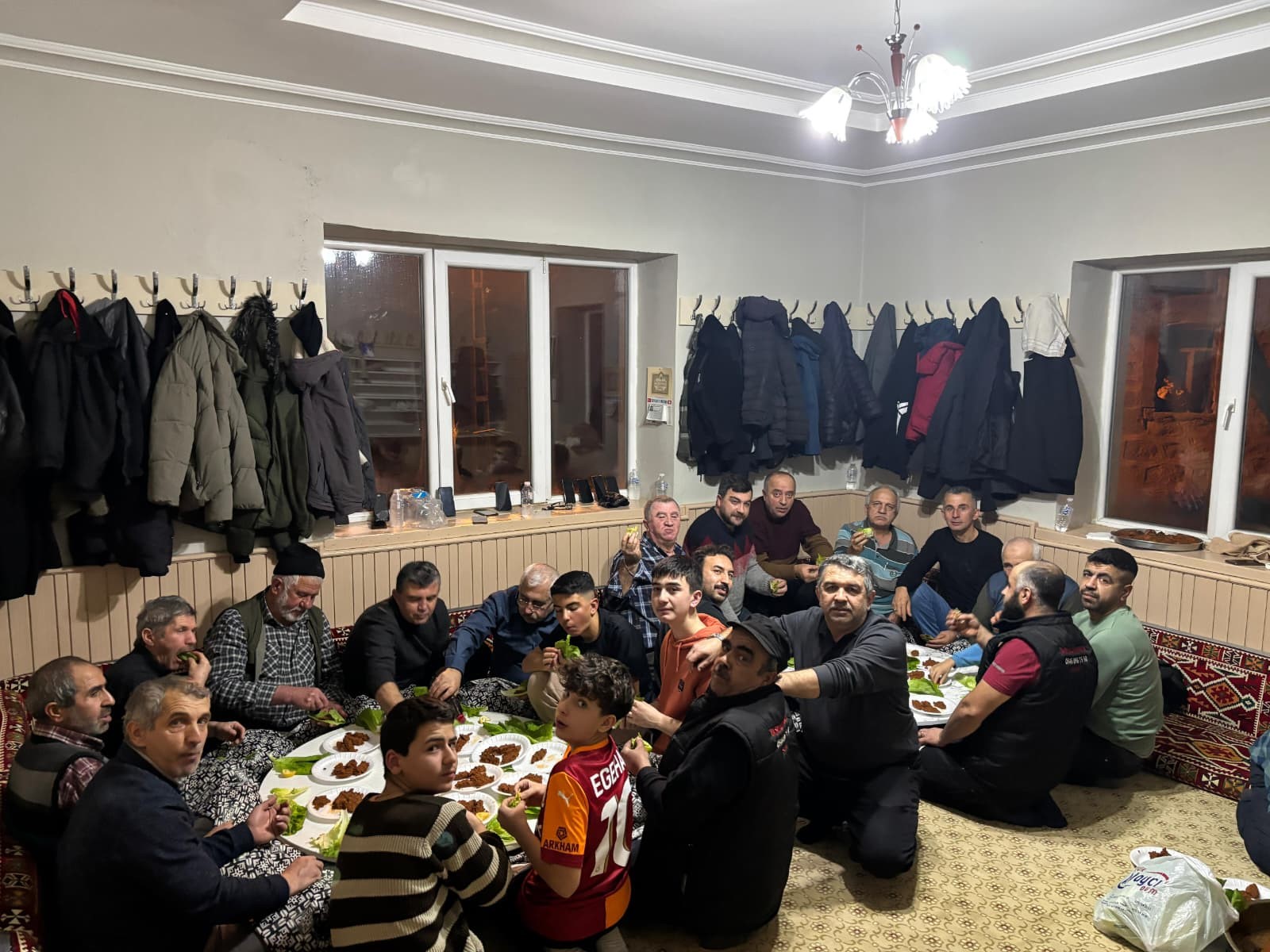 Afyonkarahisar’ın Şuhut ilçesine bağlı Kavaklı köyünde, köy odası geleneği tüm
