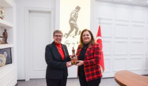 Cumhuriyet Halk Partisi Parti Meclisi Üyesi Zeliha Aksaz Şahbaz, Afyonkarahisar