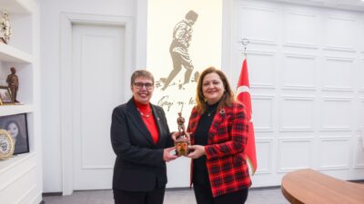 Cumhuriyet Halk Partisi Parti Meclisi Üyesi Zeliha Aksaz Şahbaz, Afyonkarahisar