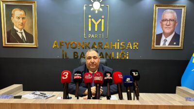 İYİ Parti Afyonkarahisar İl Başkanlığı tarafından haftalık basın toplantısı gerçekleştirildi.