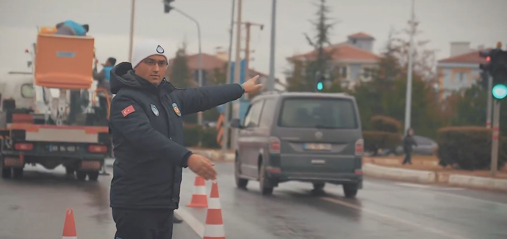 Afyonkarahisar Belediye Başkanı Burcu Köksal, şehir içi trafik güvenliğini artırmak