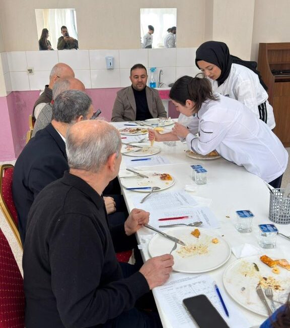 Afyon Kocatepe Üniversitesi (AKÜ) Emirdağ Meslek Yüksekokulu (EMYO) Aşçılık Programı