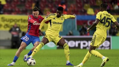 UEFA Avrupa Ligi'nin 8. haftasında Fenerbahçe, deplasmanda Romanya temsilcisi FCSB
