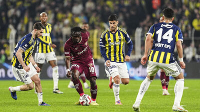 Trendyol Süper Lig'in 19. haftasında Göztepe'yi konuk eden Fenerbahçe, rakibiyle