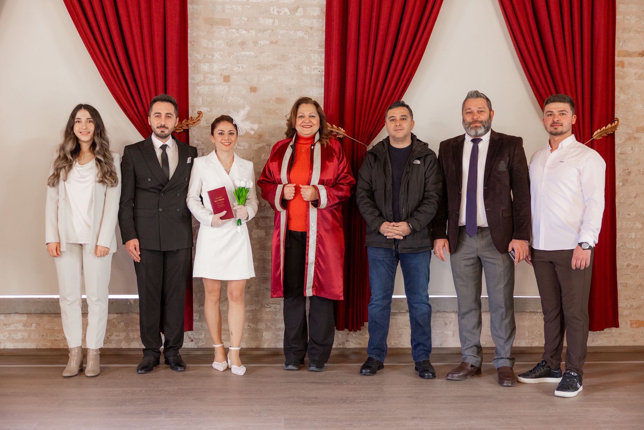 Afyonkarahisar Belediye Başkanı Burcu Köksal, sosyal belediyecilik ve vatandaşlarla iç