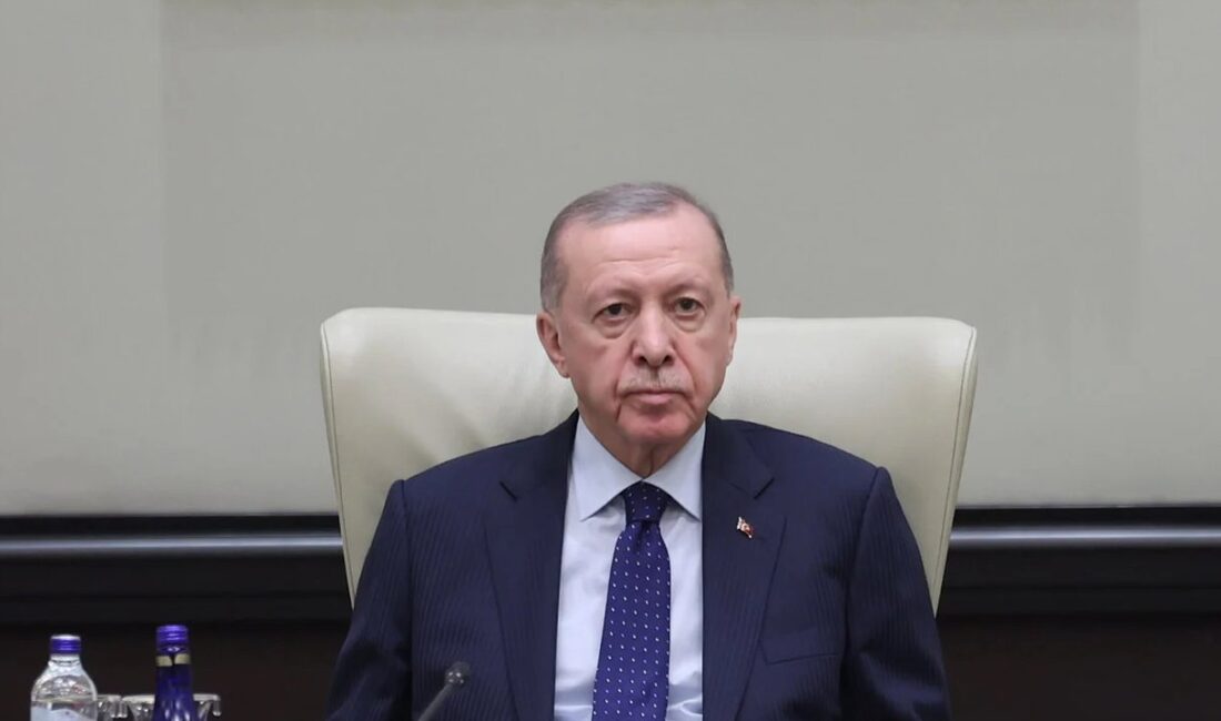 Cumhurbaşkanlığı Kabinesi, yoğun bir dış ve iç siyaset gündemiyle bugün