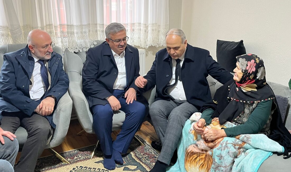 TBMM Başkanlık Divanı Katip Üyesi ve Afyonkarahisar Milletvekili İbrahim Yurdunuseven,