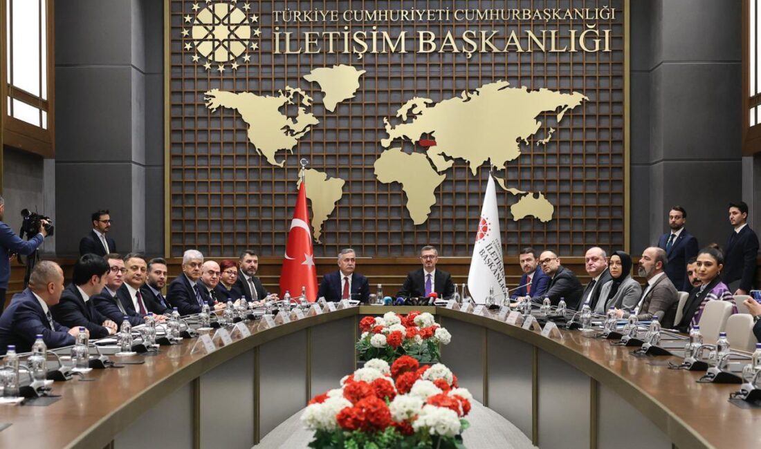 Cumhurbaşkanlığı İletişim Başkanlığı’nda düzenlenen törenle, Basın İlan Kurumu ve Kredi