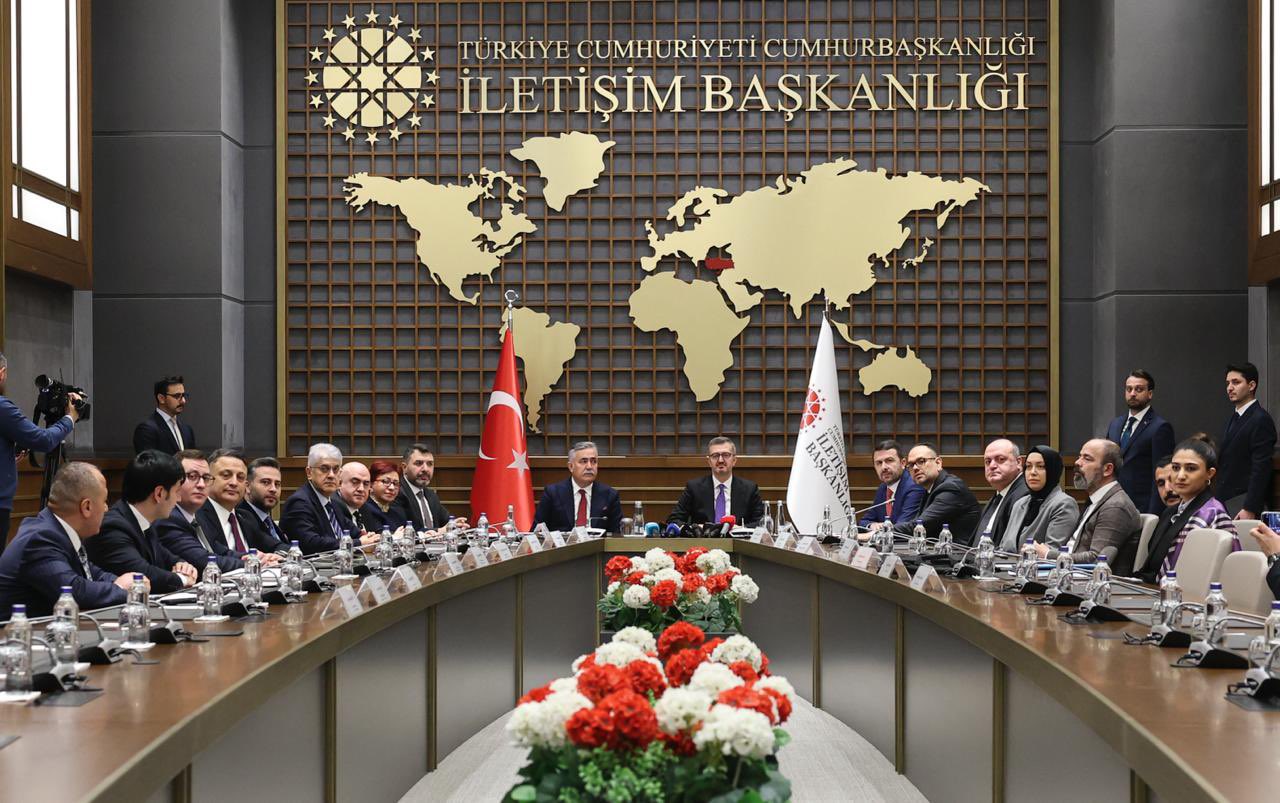 Cumhurbaşkanlığı İletişim Başkanlığı’nda düzenlenen törenle, Basın İlan Kurumu ve Kredi