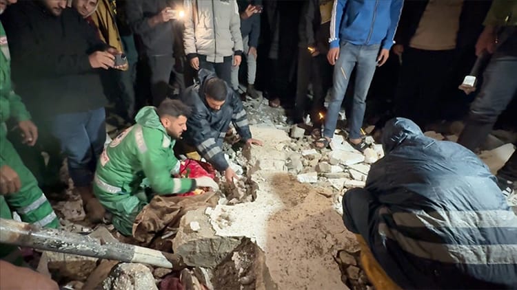 Gazze'deki hükümet, Ekim 2023'ten bu yana şiddetli soğuklar nedeniyle 21'i