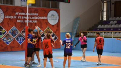 Afyonkarahisar’da Okul Sporları faaliyetleri kapsamında düzenlenen Korfbol Yıldızlar ve Gençler