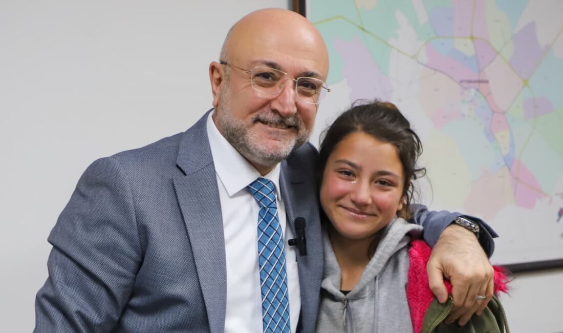 AK Parti Afyonkarahisar İl Başkanlığında düzenlenen Halk Günü Buluşmaları, bu