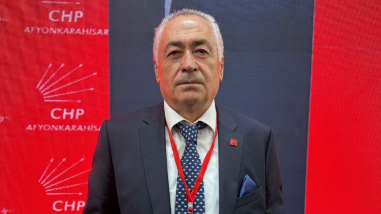 Chp Afyonkarahisar İl Başkanı Hasan Karadeniz, katledilişlerinin yıl dönümünde gazeteci-yazar